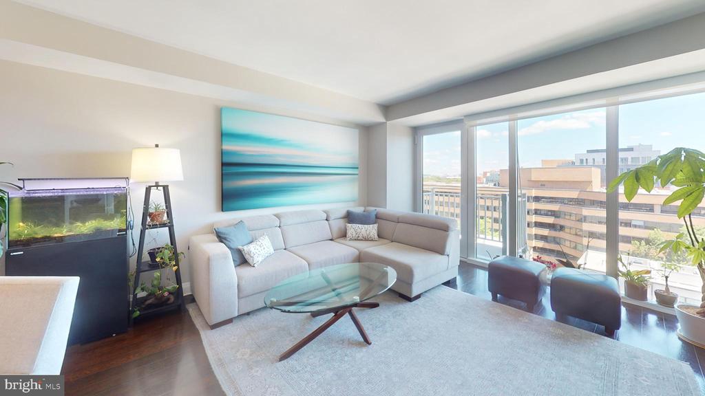 925 N FAIRFAX STREET Unit: 804