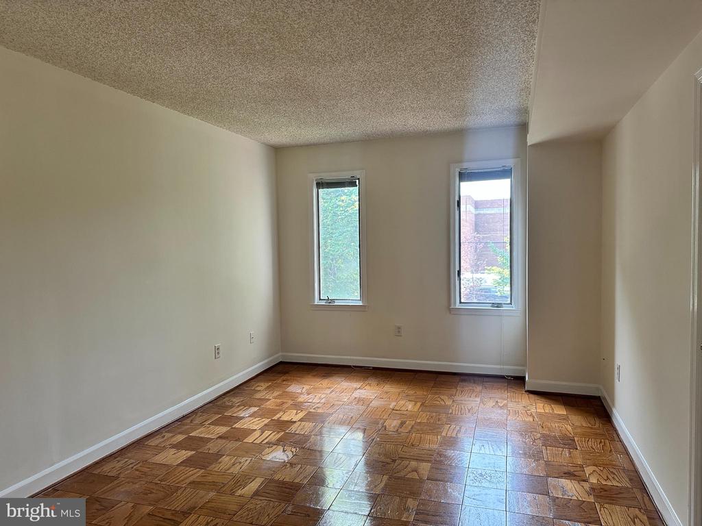 801 S PITT STREET Unit: 325