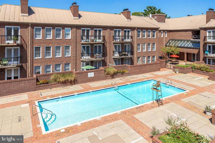 801 S PITT STREET Unit: 325