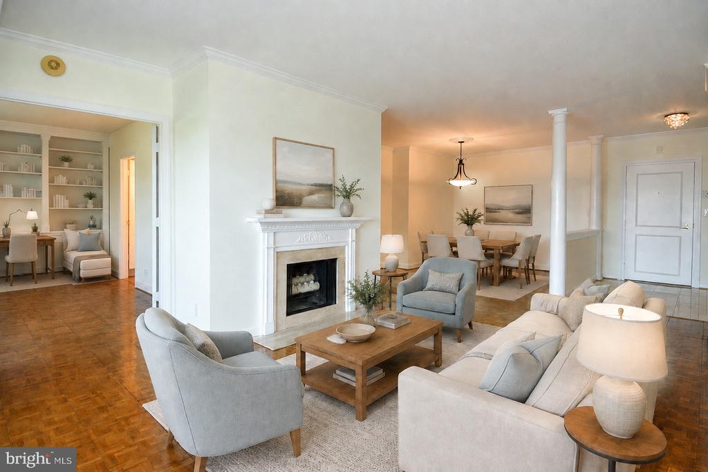 1250 S WASHINGTON STREET Unit: 714