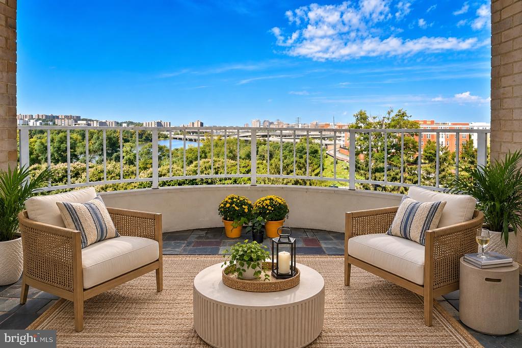 1250 S Washington Street Unit 604 Alexandria VA