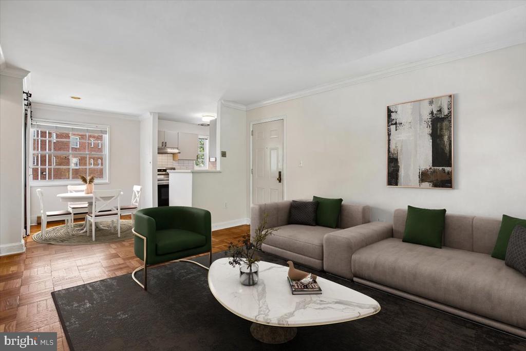 1702 W ABINGDON DRIVE Unit: 201