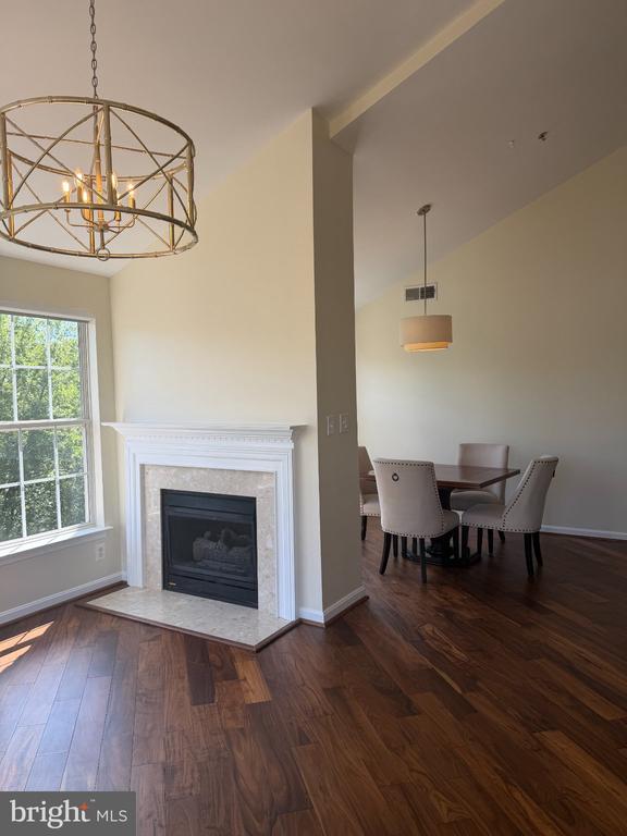 171 SOMERVELLE STREET Unit: 404