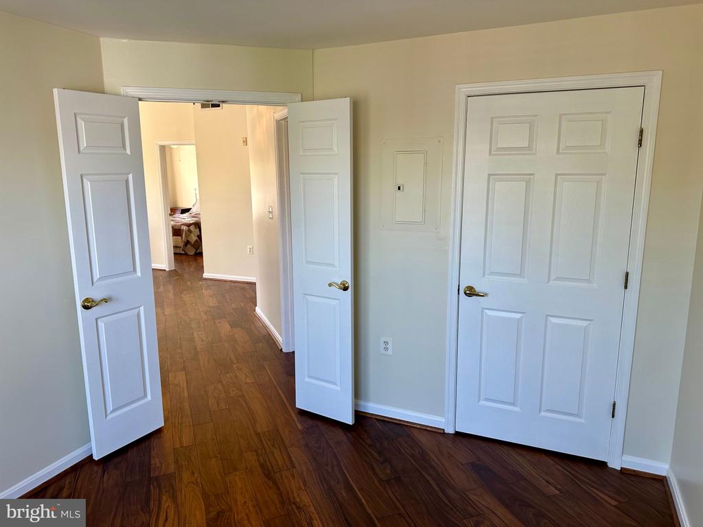 171 SOMERVELLE STREET Unit: 404