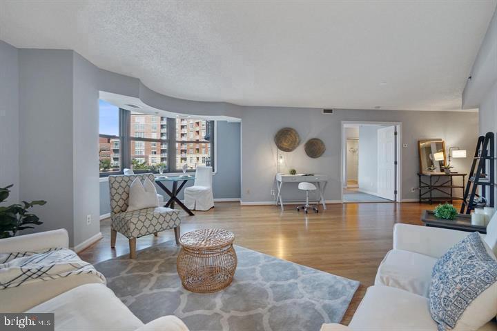 1200 BRADDOCK PLACE Unit: 209