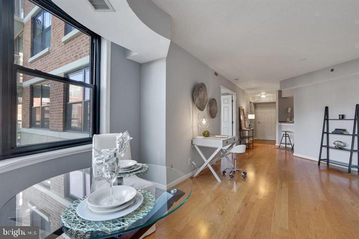 1200 BRADDOCK PLACE Unit: 209