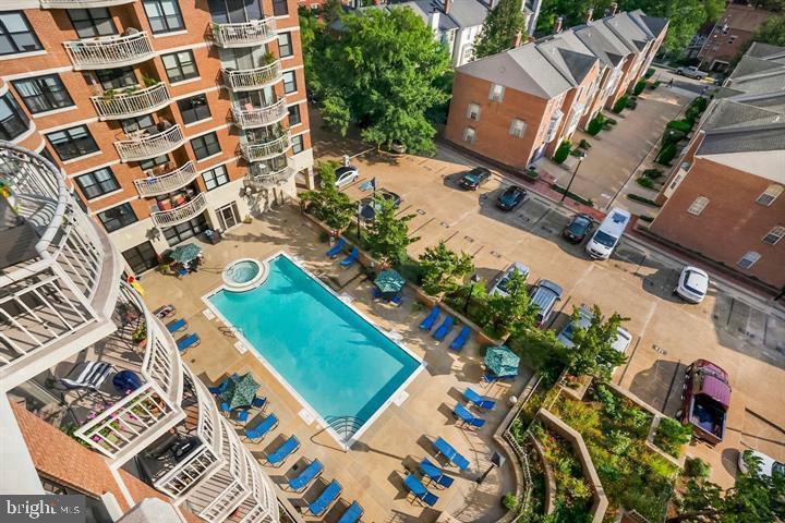 1200 BRADDOCK PLACE Unit: 209