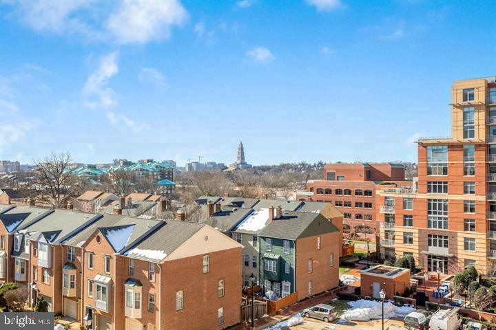 1200 BRADDOCK PLACE Unit: 209