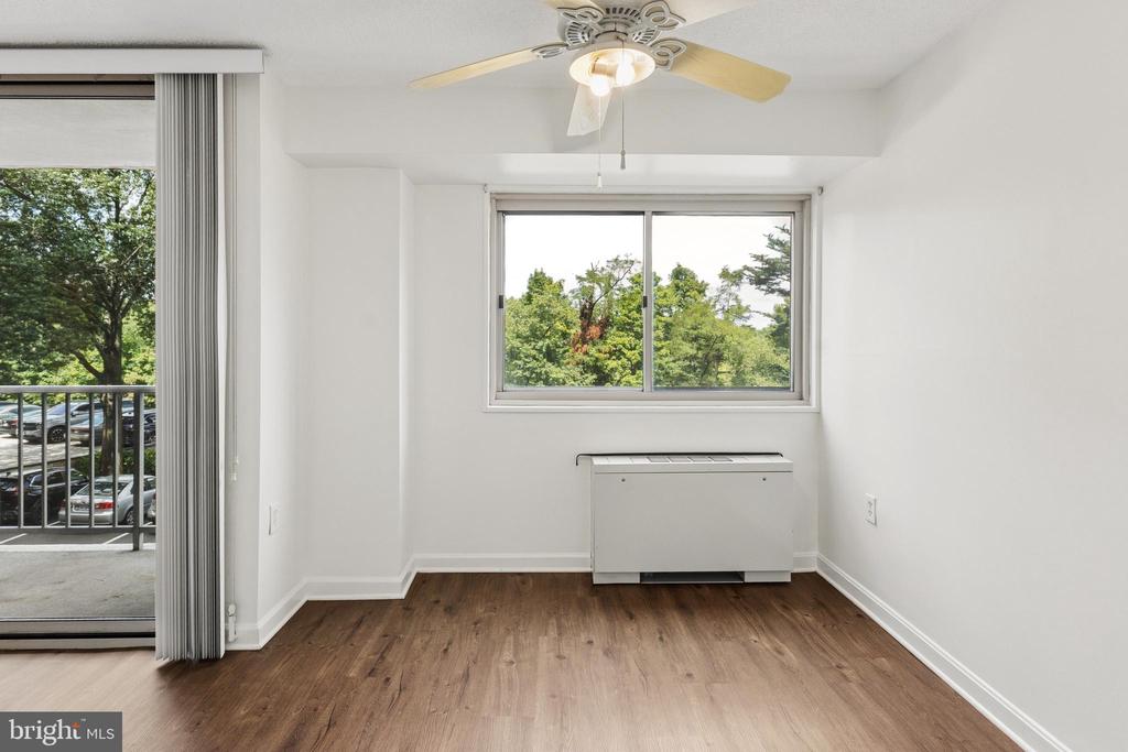 2500 N VAN DORN STREET Unit: 205