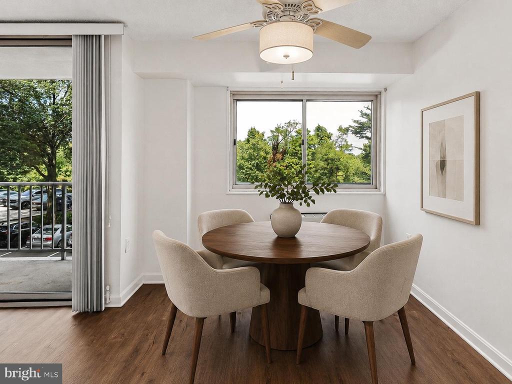 2500 N VAN DORN STREET Unit: 205