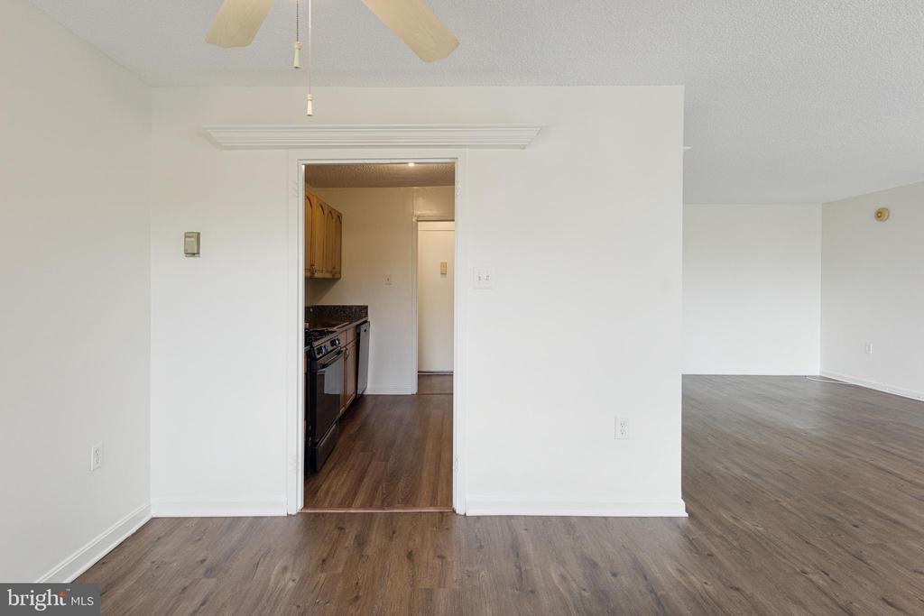 2500 N VAN DORN STREET Unit: 205