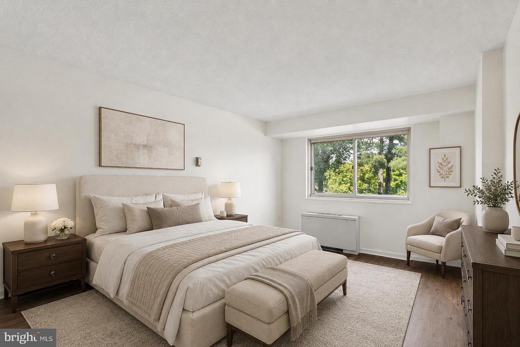 2500 N VAN DORN STREET Unit: 205