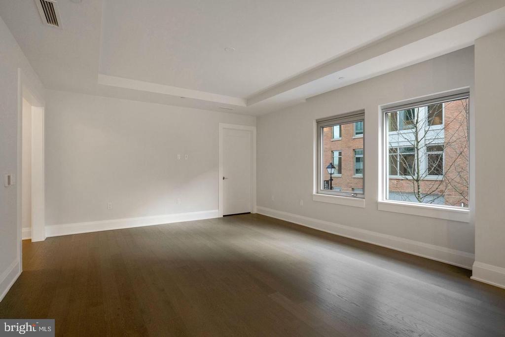 5 PIONEER MILL WAY Unit: 201
