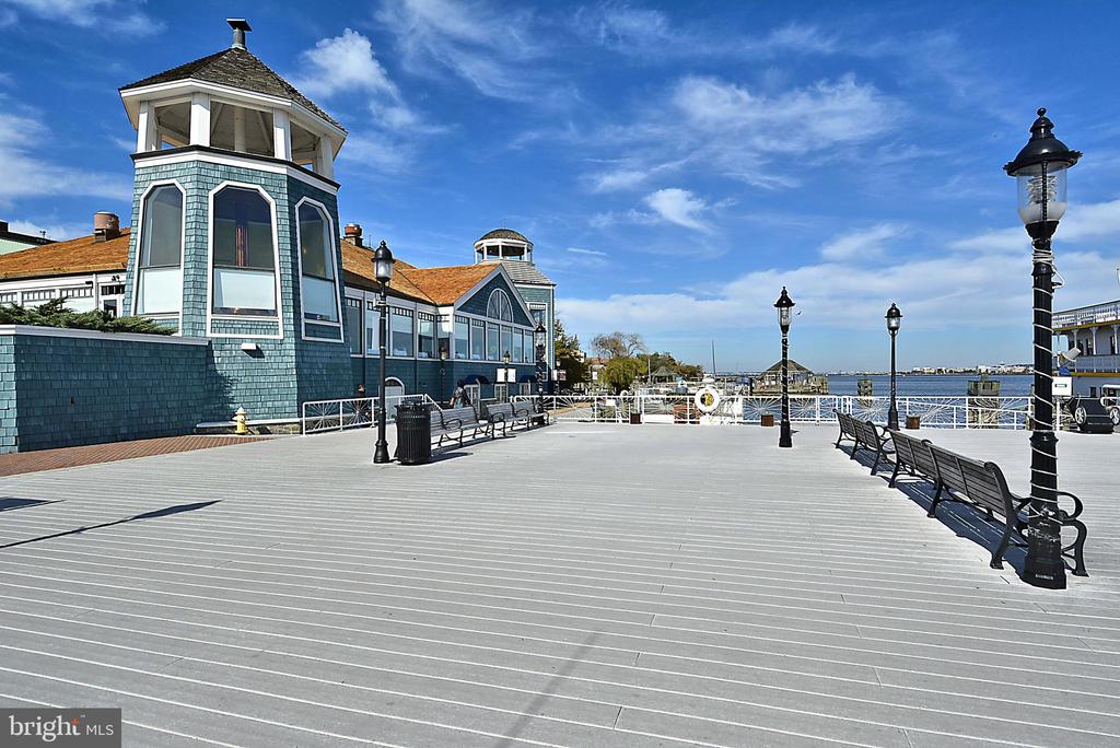 112 QUAY STREET