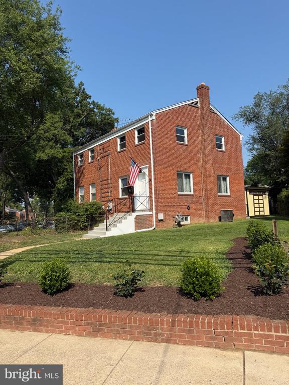 113 S GORDON STREET