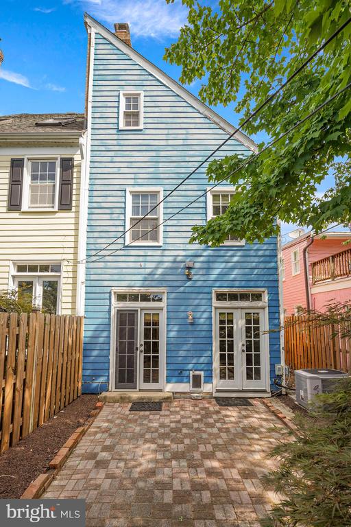 1012 ORONOCO STREET