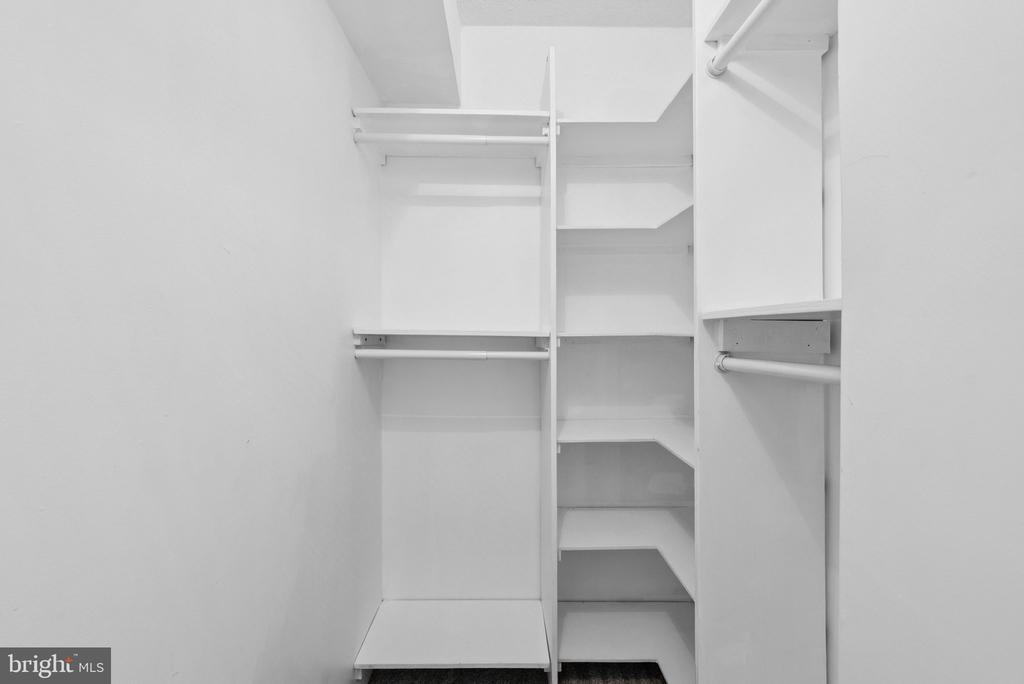 6300 STEVENSON AVENUE Unit: 503