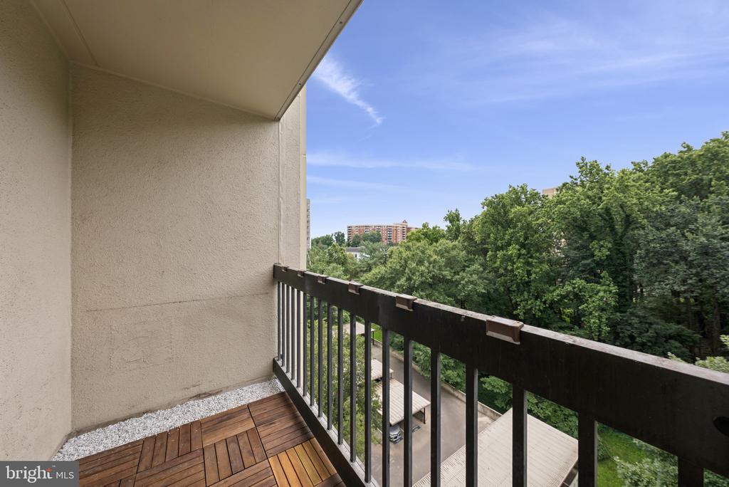 6300 STEVENSON AVENUE Unit: 503