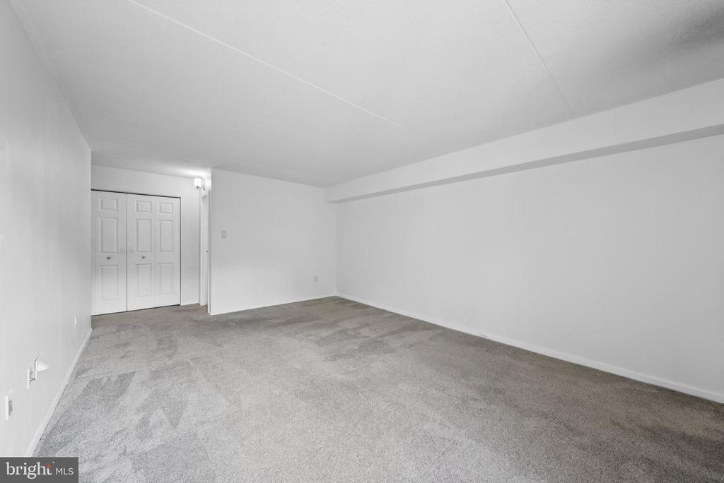 6300 STEVENSON AVENUE Unit: 503