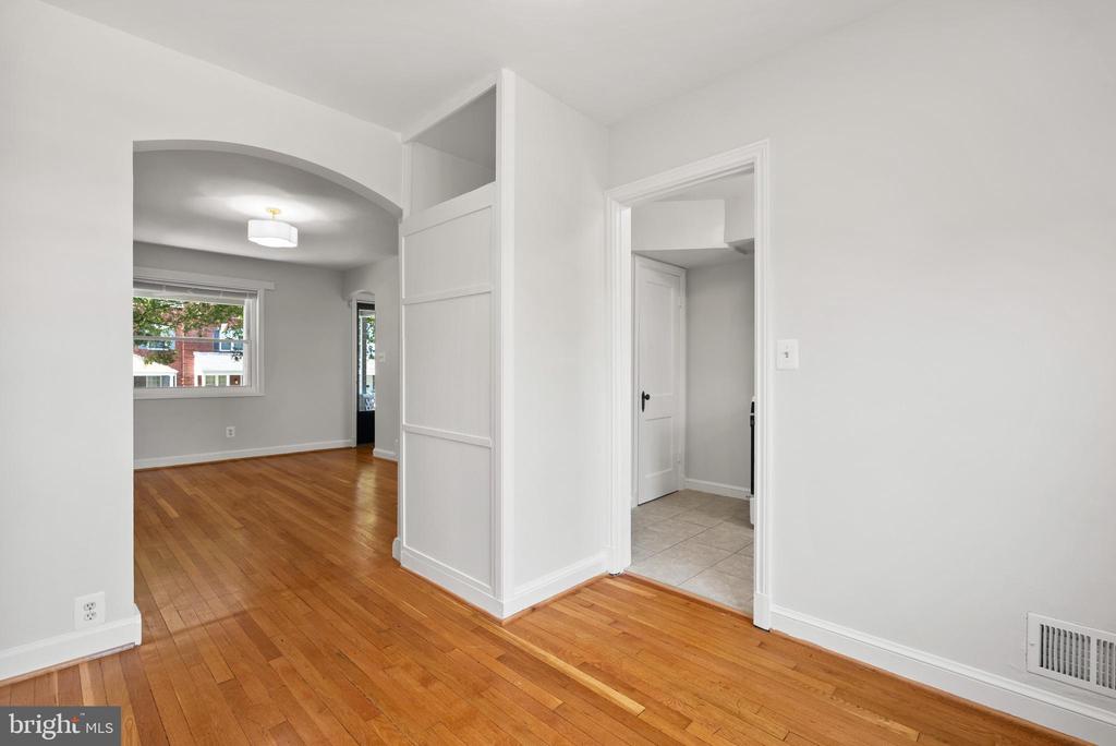 342 WESMOND DRIVE