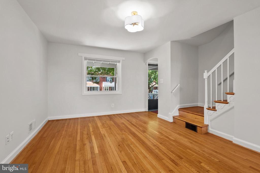 342 WESMOND DRIVE