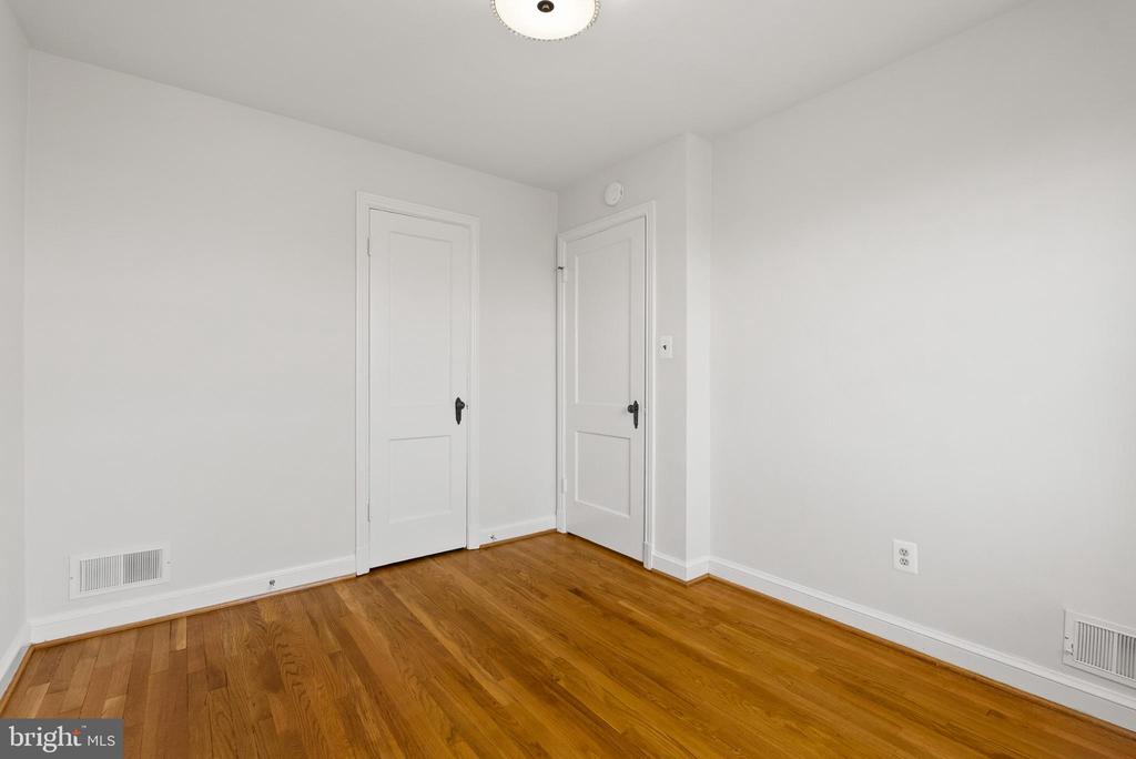 342 WESMOND DRIVE