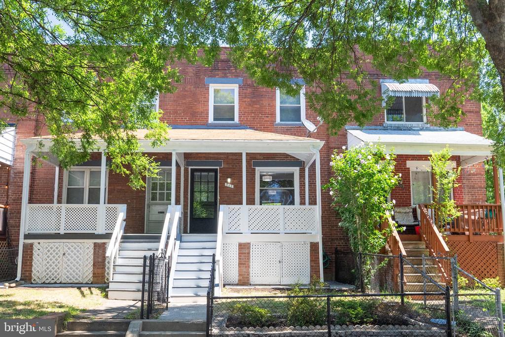 342 WESMOND DRIVE