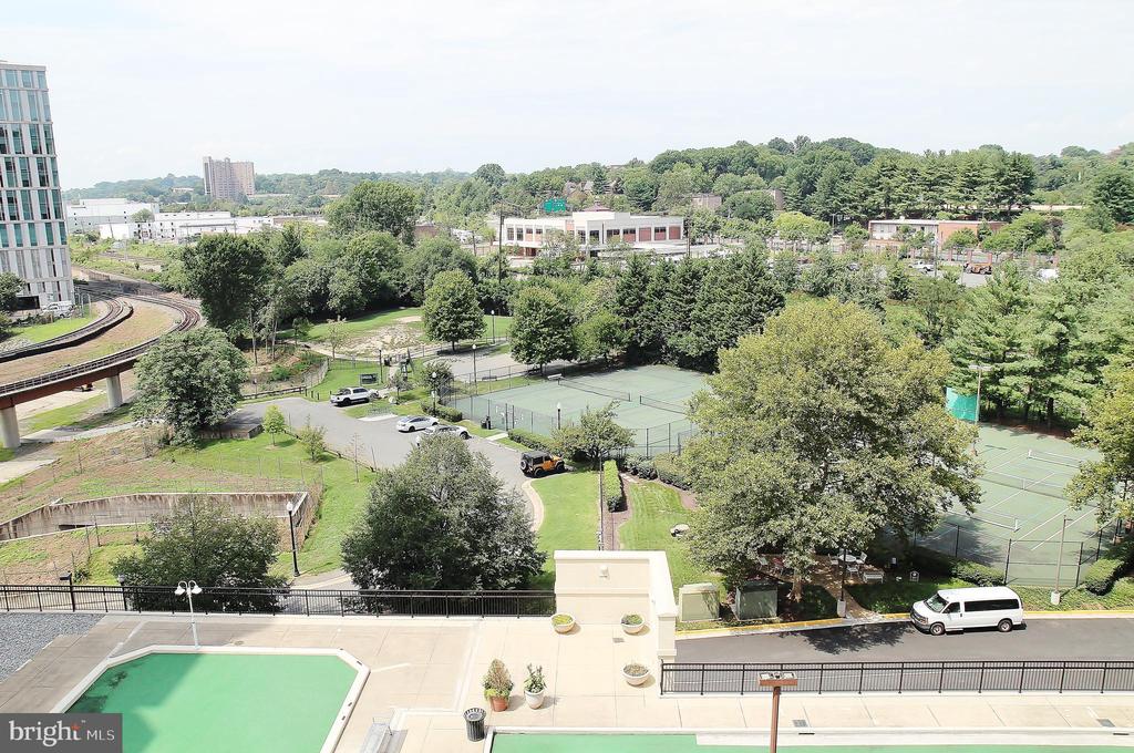 2151 JAMIESON AVENUE Unit: 903