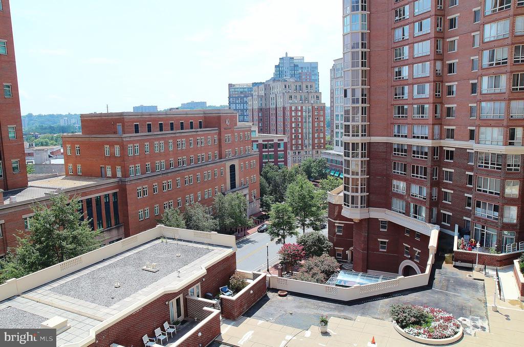2151 JAMIESON AVENUE Unit: 903
