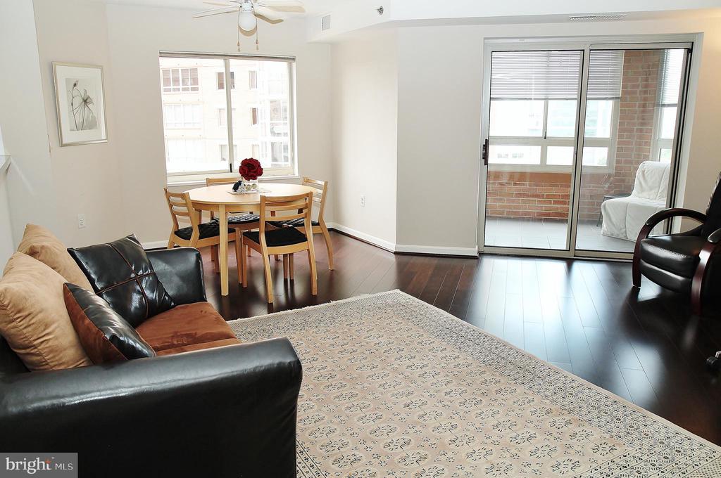 2151 JAMIESON AVENUE Unit: 903