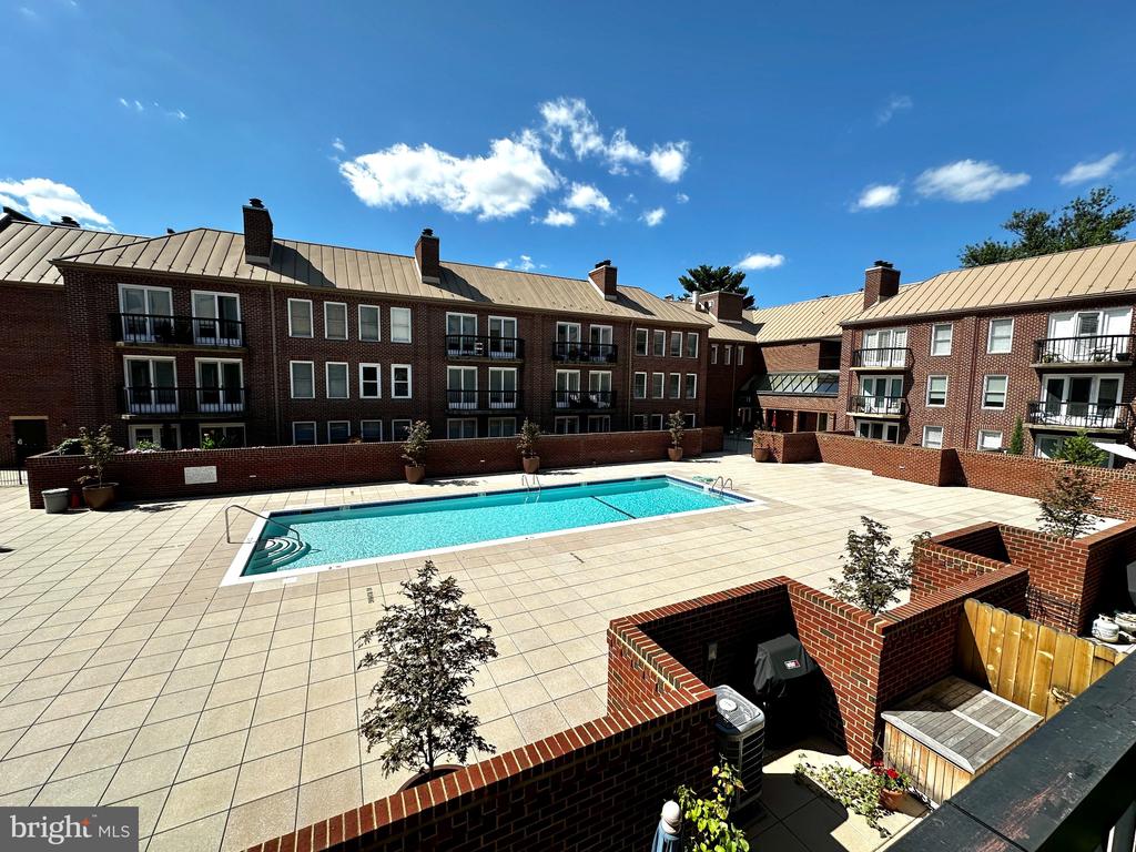 801 S PITT Unit: 333