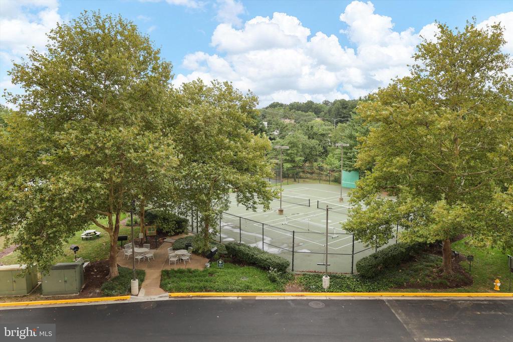 2181 JAMIESON AVENUE Unit: 805