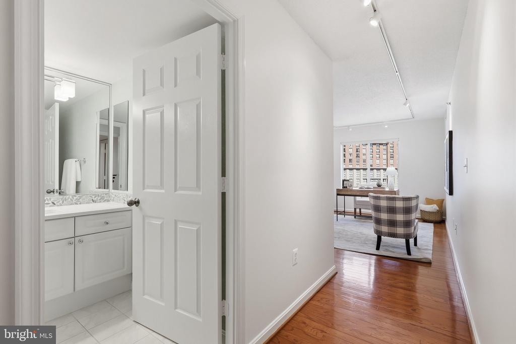 2181 JAMIESON AVENUE Unit: 805