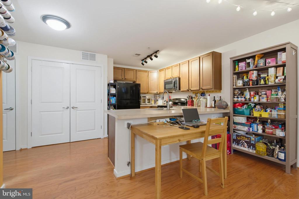 3927 OLD DOMINION BOULEVARD