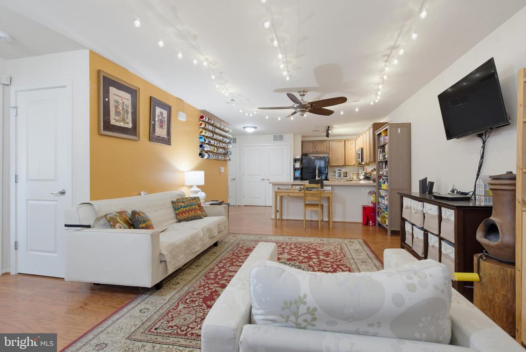 3927 OLD DOMINION BOULEVARD