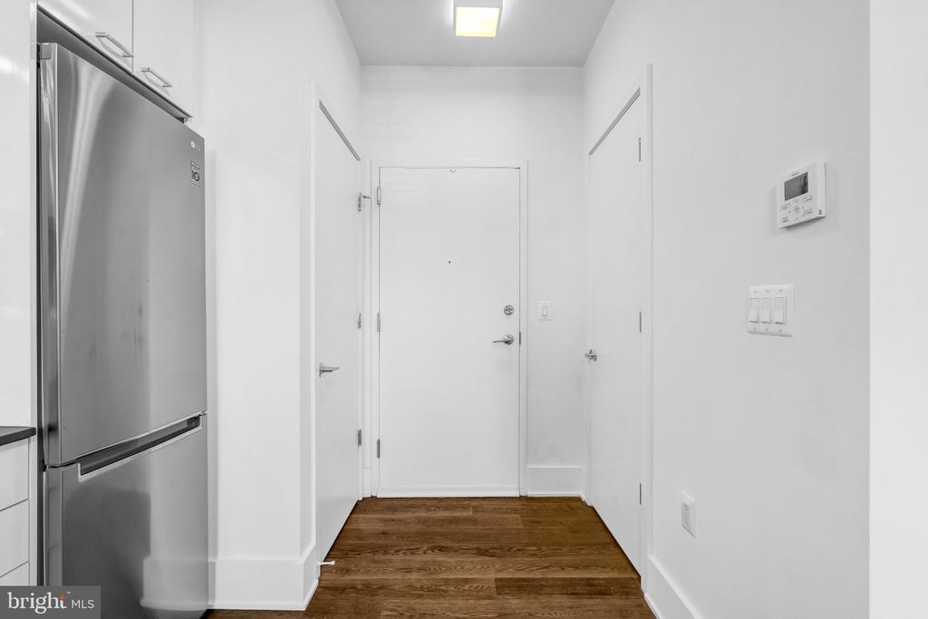 515 N WASHINGTON STREET Unit: 203