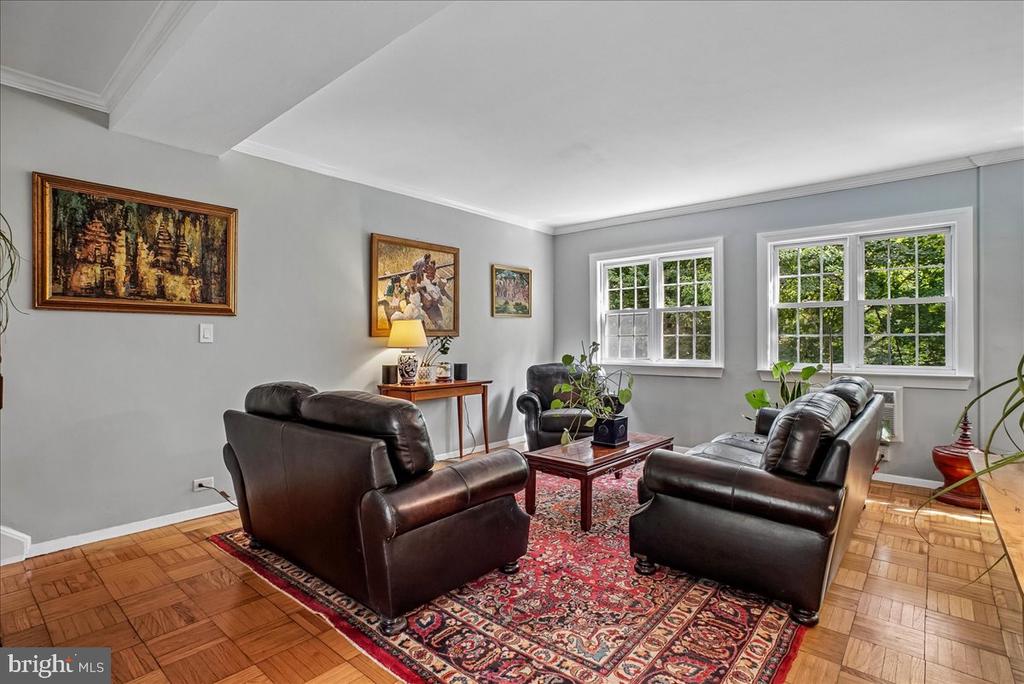 1600 RIPON PLACE