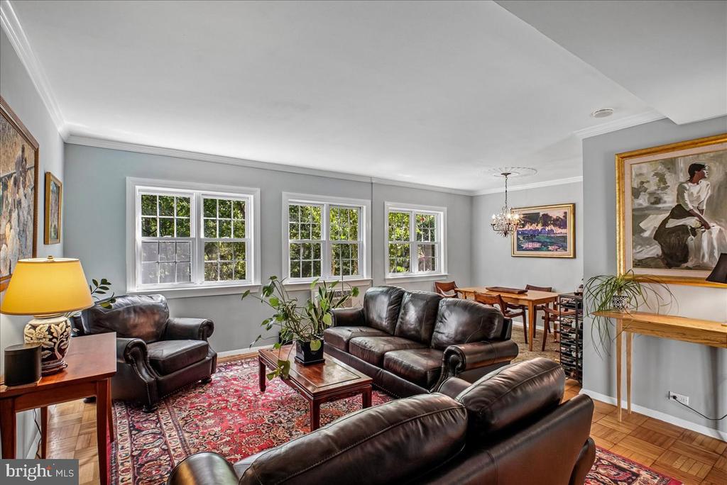 1600 RIPON PLACE