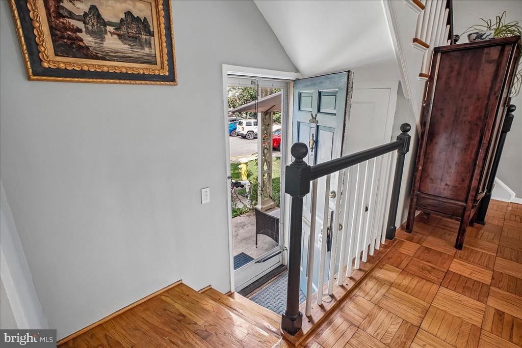 1600 RIPON PLACE