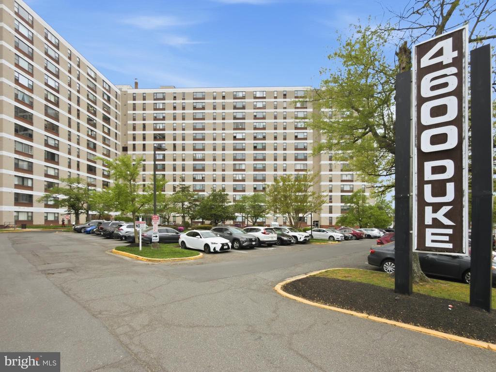 4600 DUKE STREET Unit: 519