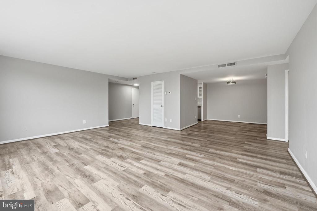 4600 DUKE STREET Unit: 519