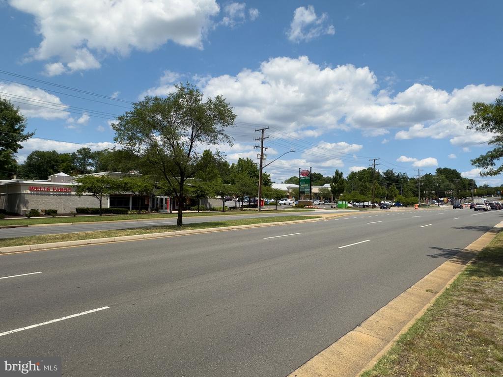 4600 DUKE STREET Unit: 519