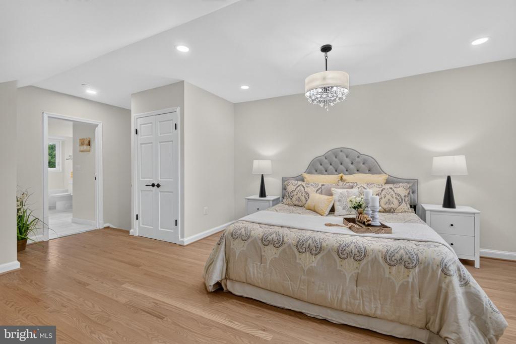 313 VASSAR ROAD