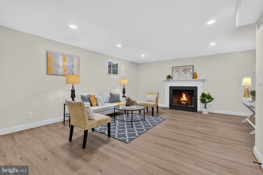 313 VASSAR ROAD