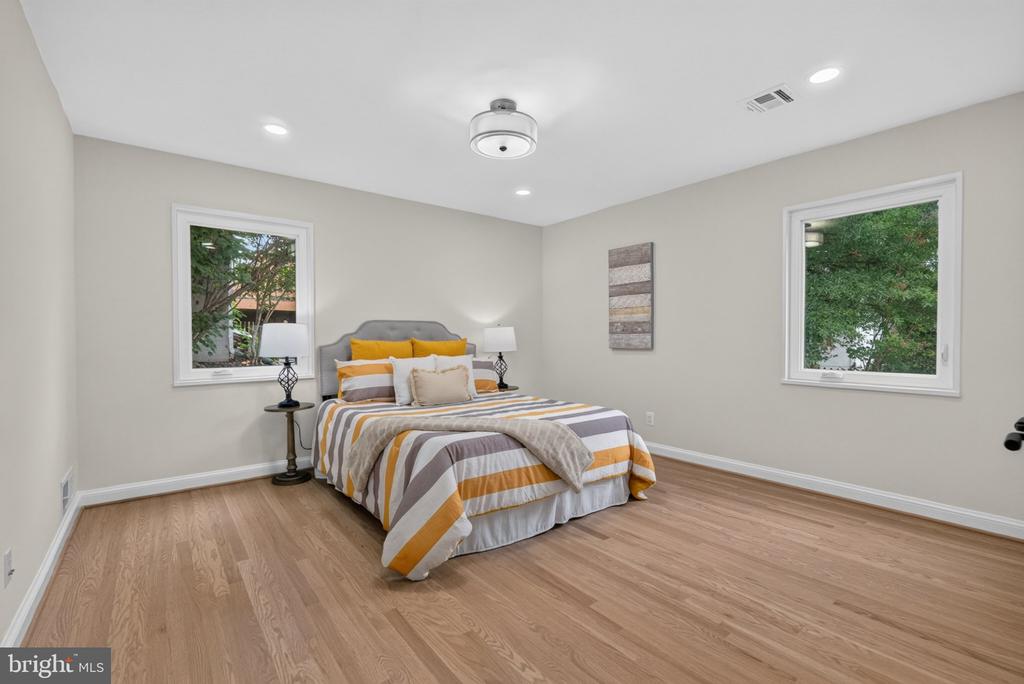 313 VASSAR ROAD