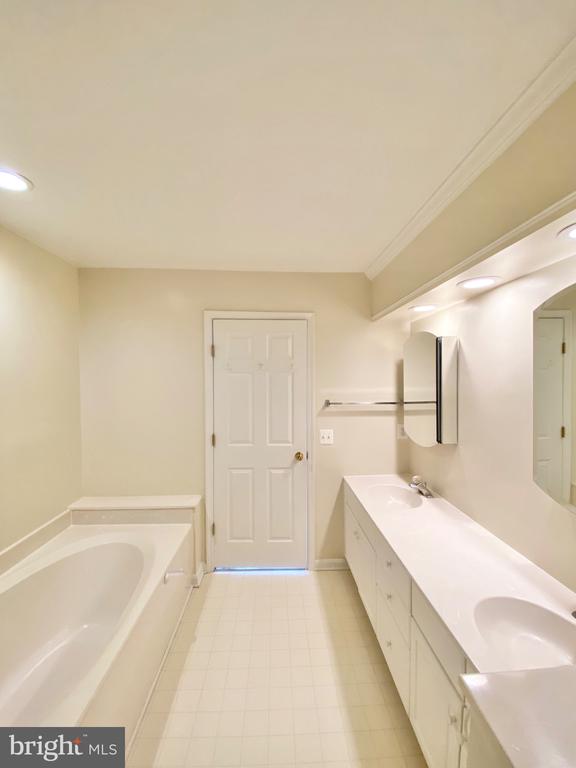 81 ARELL COURT