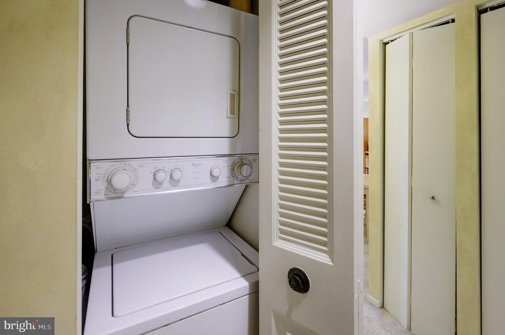 1600 PRINCE STREET Unit: 610