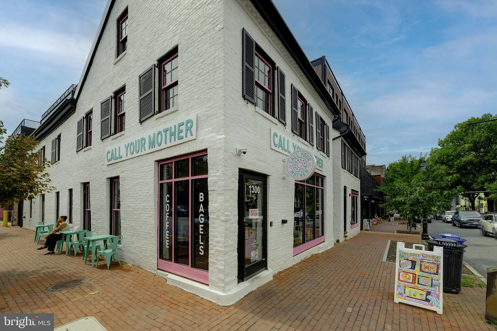 1600 PRINCE STREET Unit: 610