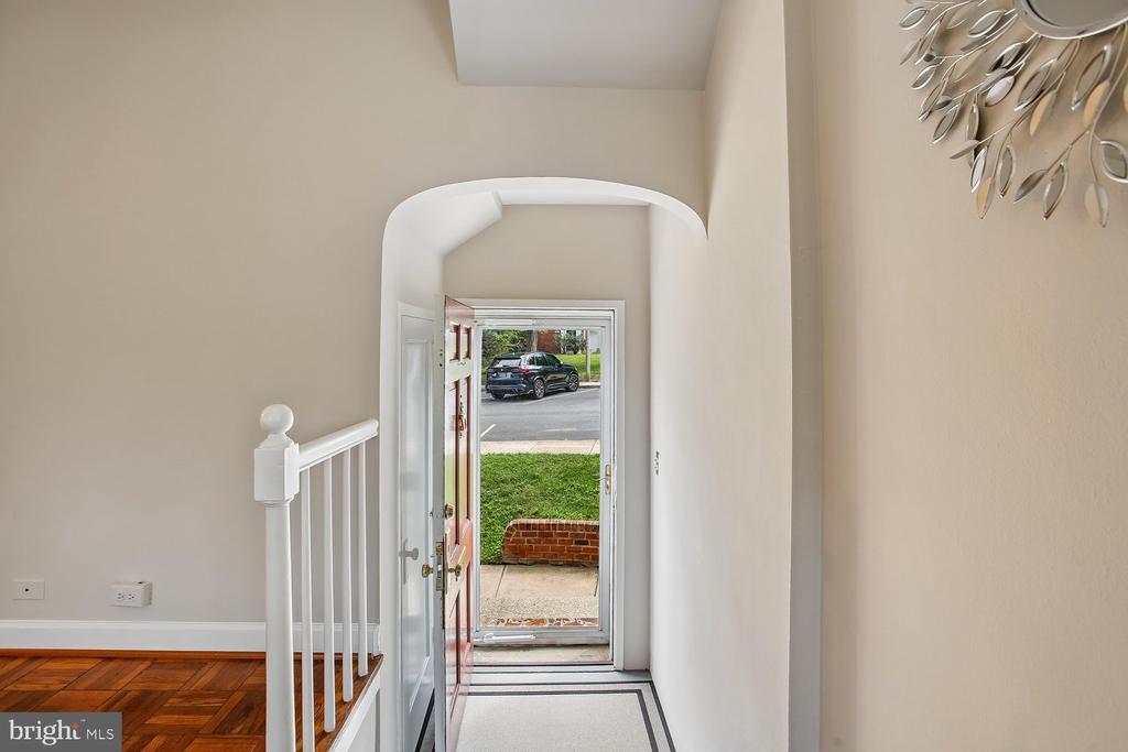 1617 FITZGERALD LANE