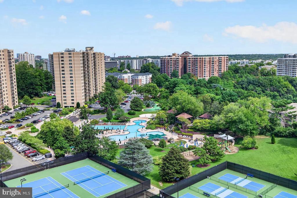 307 YOAKUM PARKWAY Unit: 1507